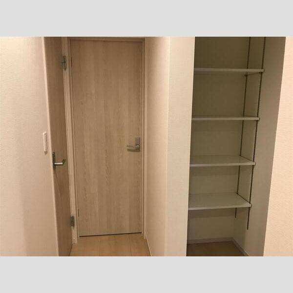 リーブルファイン中宗岡 収納