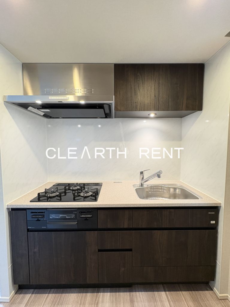 コンシェリア目黒本町 ＴＨＥ ＲＥＳＩＤＥＮＣＥ3階 3口ガスコンロ/シンクが大きく使いやすい設計