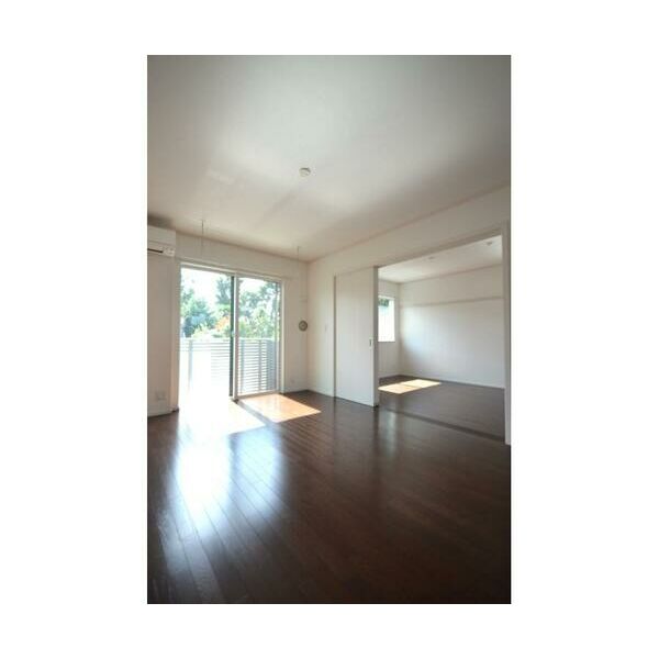 フォレストコートA棟・B棟 リビング