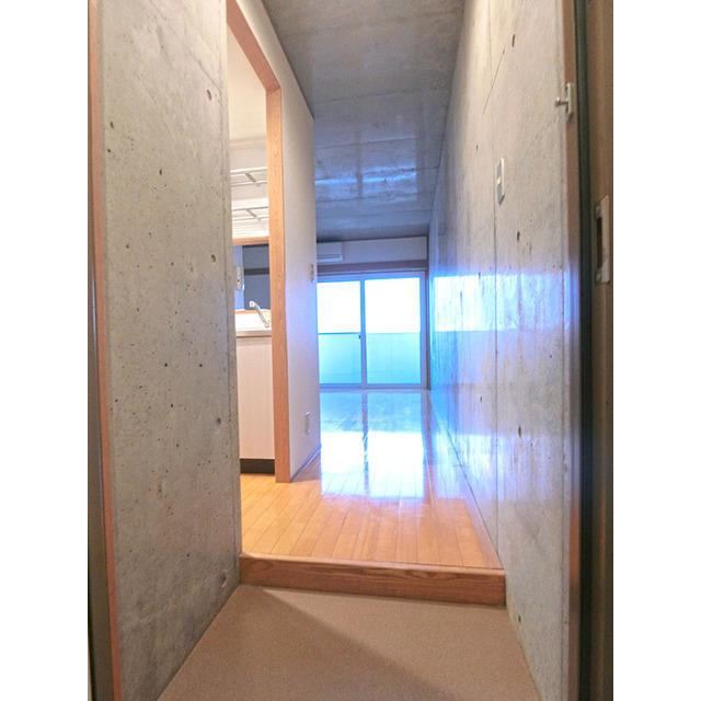 アンリシェール橋本Ｂ 玄関