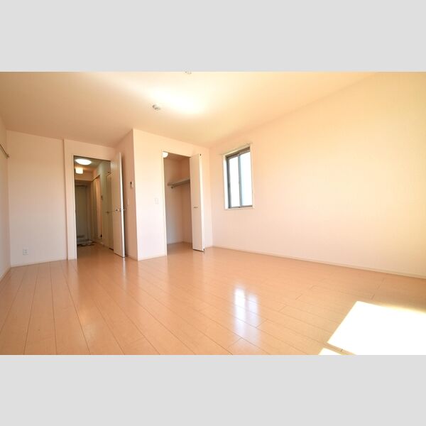 フローラルガーデン306号室 南向き10.5帖LDK