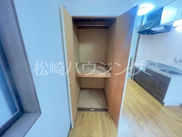 グレイス哲学堂2階 収納