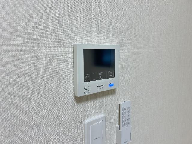 ピーニャ市川101号室 カメラ付インターホン