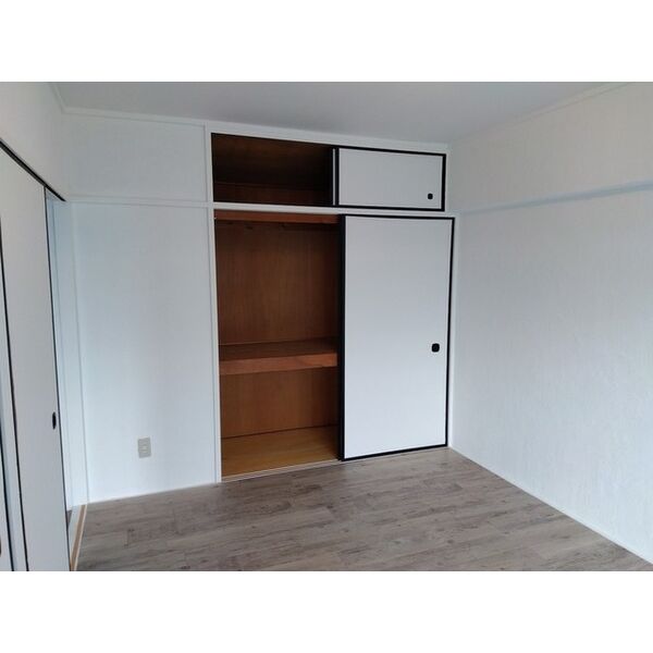 広栄ハイツ 収納