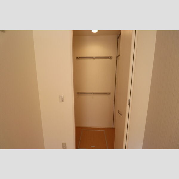 ヴェルドミール　Ⅰ クローゼット