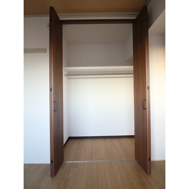 コーポレート船堀801号室 クローゼット