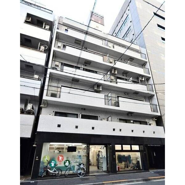 ライオンズマンション新富町第二 外観