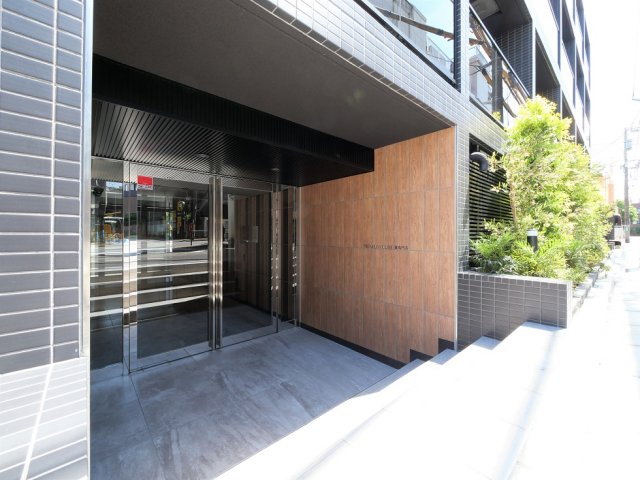 PREMIUM　CUBE　東高円寺3階 外観