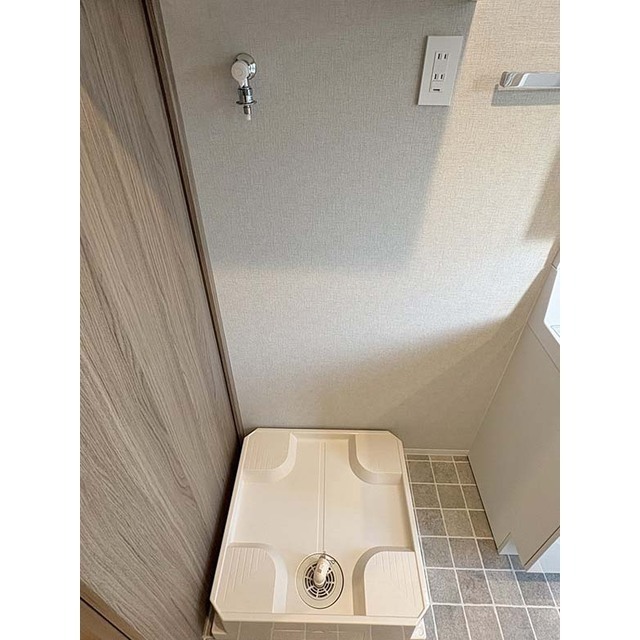 Skuld江東牡丹302号室 同建物別部屋の参考画像