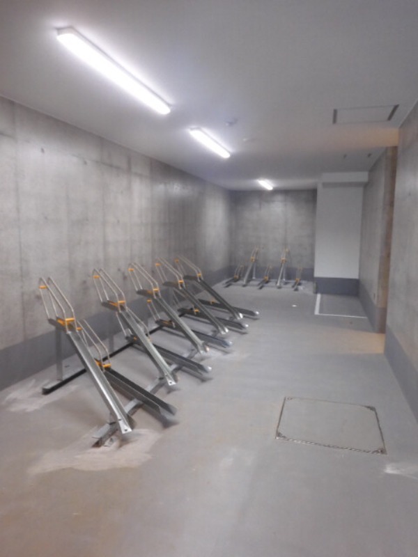 CREALpremier目黒3階 駐輪スペース