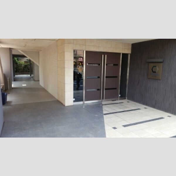 カスタリア住吉 エントランス