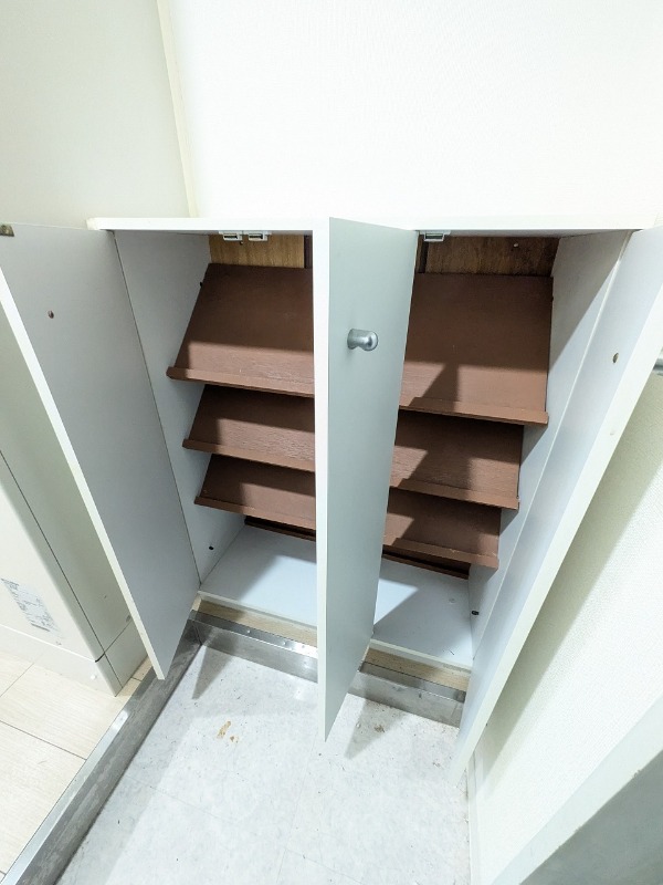 フジマンション末広(E-103)2階 玄関