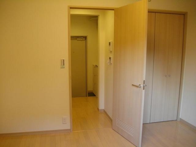 Ｌｕｍｉ　Ａｎｅｌａ 居室2