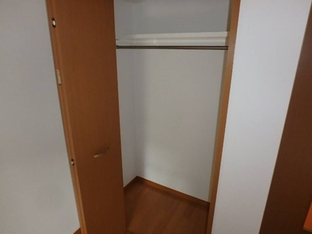 スカイコート芦花公園5階 クローゼット