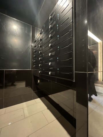 アジールコート板橋本町0303号室 エントランス