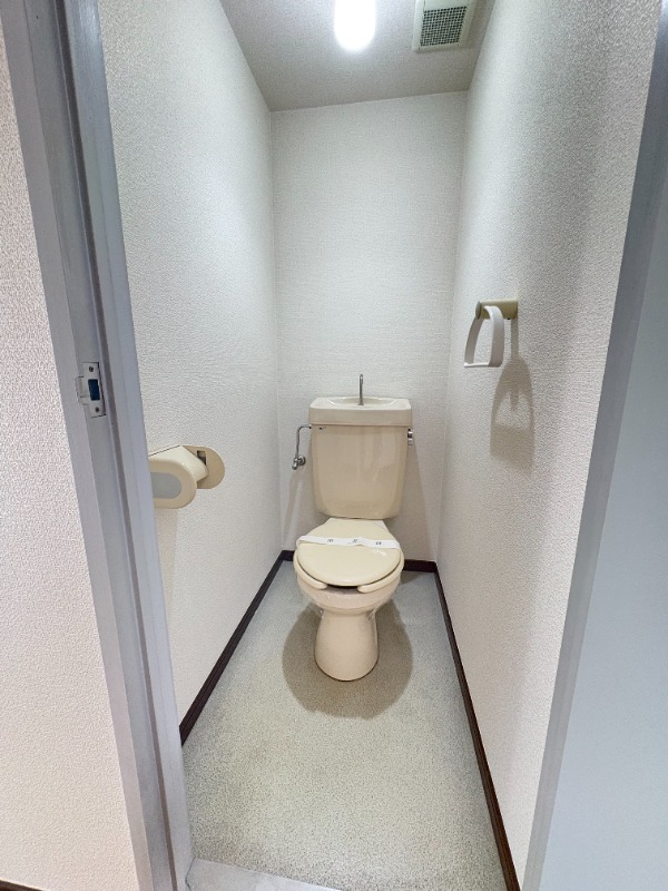 ルーチェブレス赤塚 トイレ
