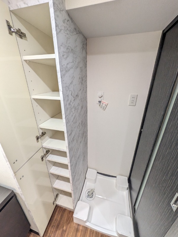 パークフラッツ渋谷代官山2階 洗濯機置場