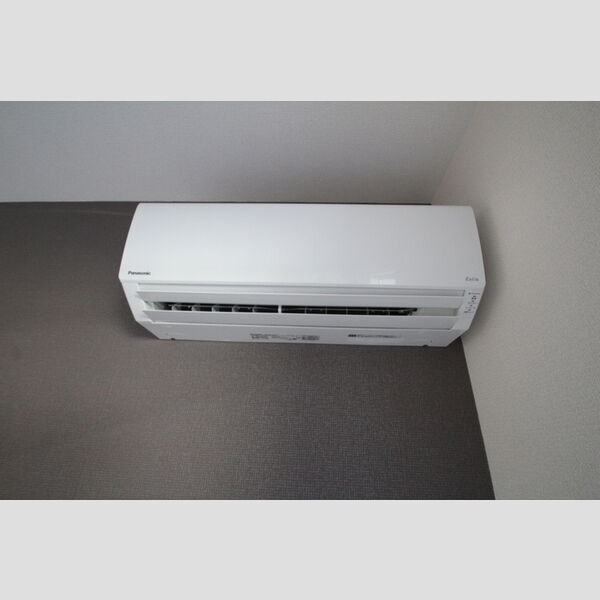 アヴァンス東日暮里102号室 洋室エアコン