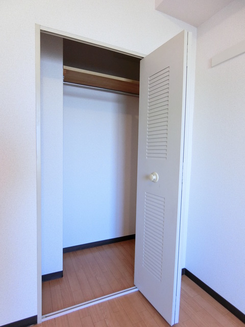 カサベルデ山王 収納