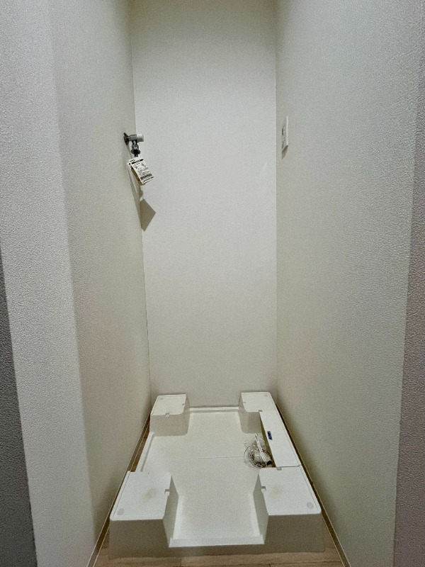 ＬＯＣ’Ｓ　ＹＯＫＯＤＡＩ1階 洗濯機置き場