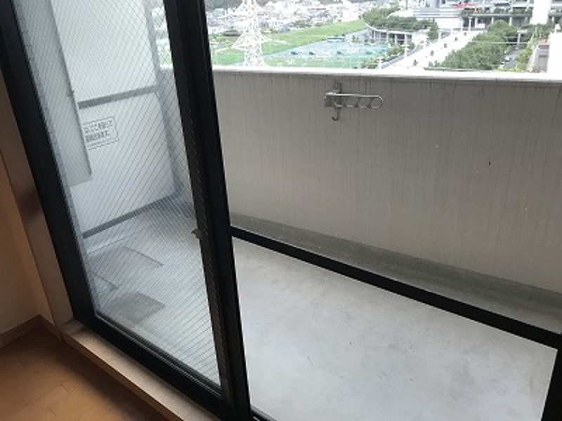 アール・ケープラザ新横浜Ⅱ バルコニー