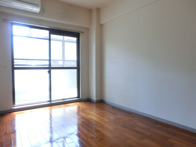 ドミール赤塚 居室