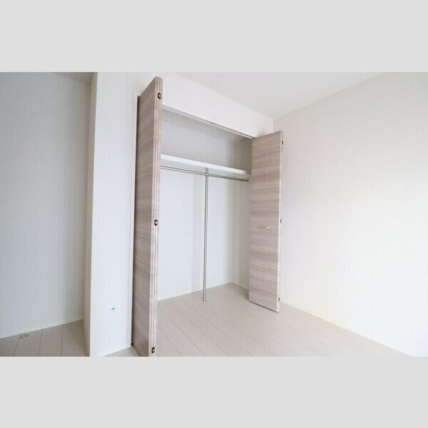 LIGHT  HOUSE クローゼット