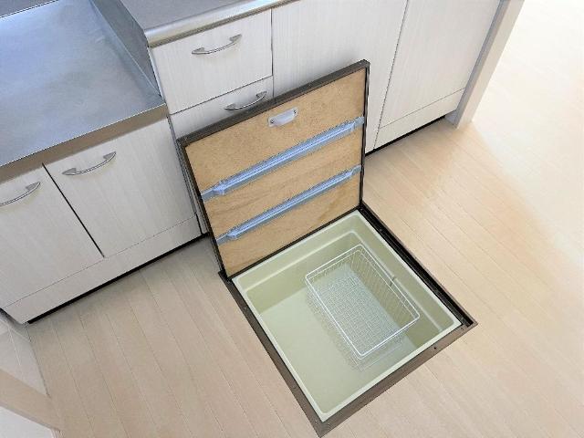 エクセレントヴュー米峰 収納