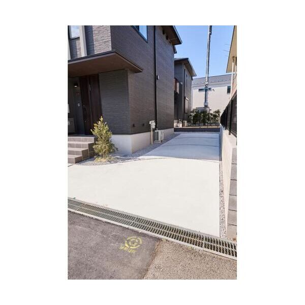 日野市多摩平5丁目戸建C号室 駐車場