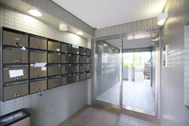 スカイコート千歳烏山第５4階 エントランス