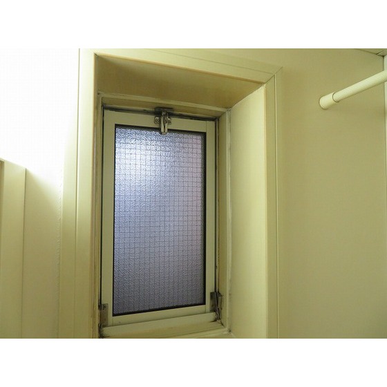 ツインズＢ棟 窓付き