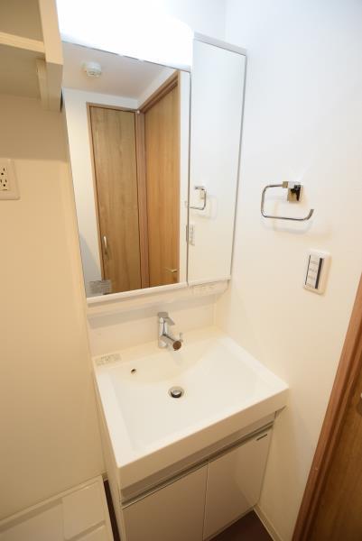 マインズ・コム白金 洗面