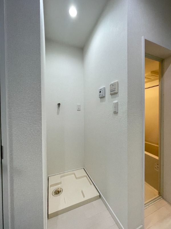 Ｍｅｉｎｅ　Ｂｕｒｇ2階 同建物別部屋の参考画像