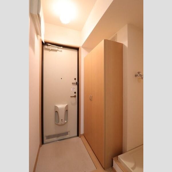 モナリエ平和台　ⅠⅡⅢ 玄関にトールタイプシューズBOX