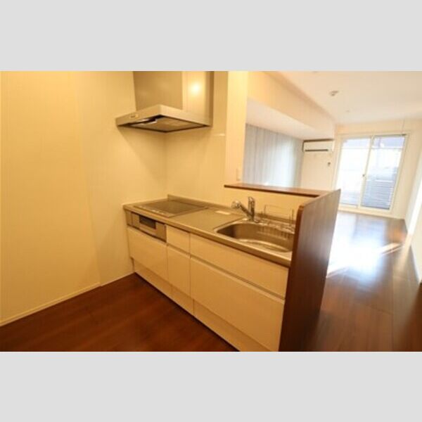 ウエスト レジデンス キッチン