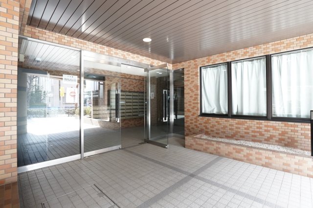 ライオンズマンション志村坂上第２3階 エントランス