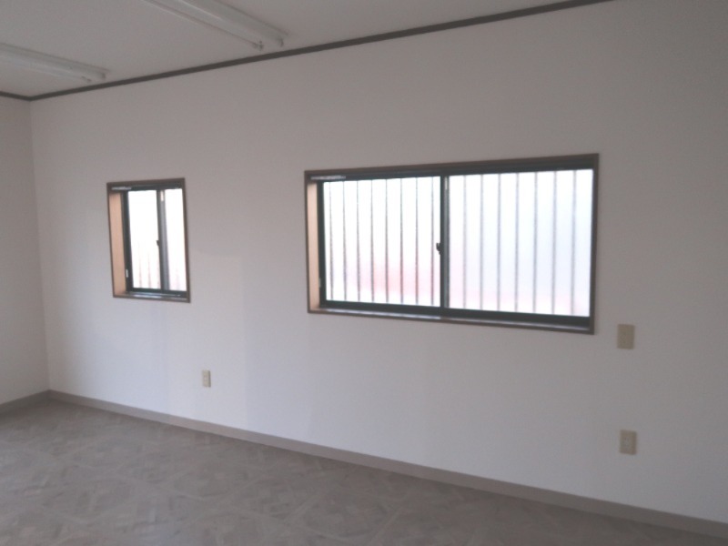 鎌ヶ谷市東初富6丁目店舗1階 内観