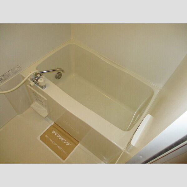 ブルーメ小倉 107(浴室)