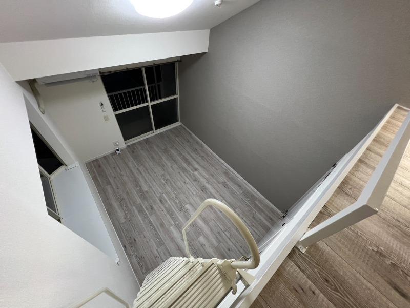 スプリングハウス2階 内観