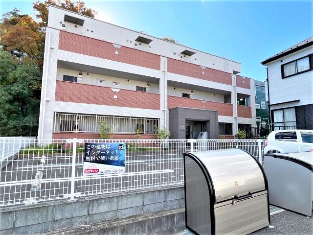 ヴァンベール横濱 外観写真（昼）