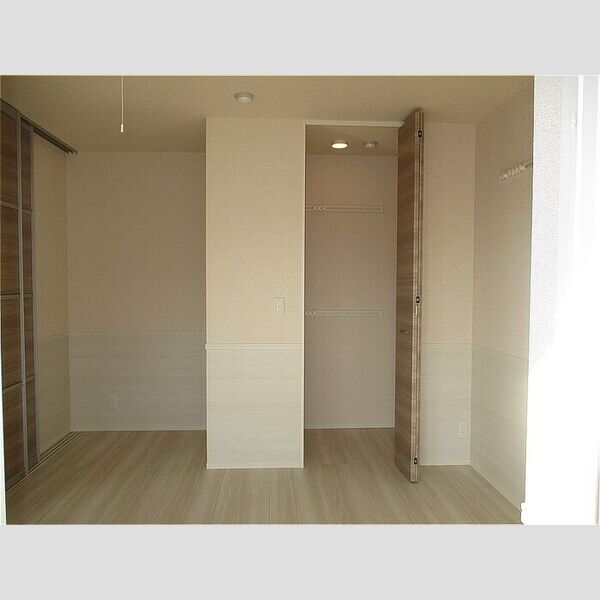 メゾンクオーレⅢ202号室 洋室