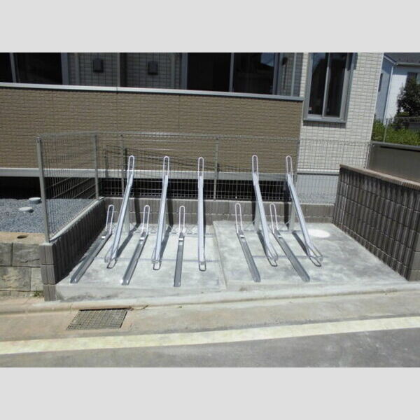 リベルタ 駐輪場