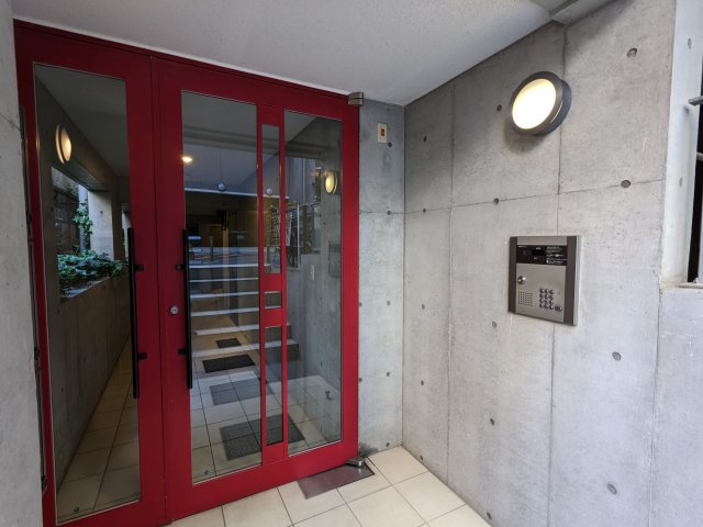 桜ヒルズ板橋502号室 エントランス