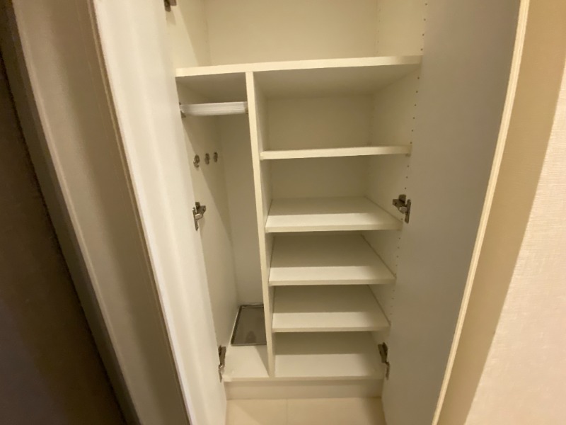 セジョリ川崎3階 下足入れ