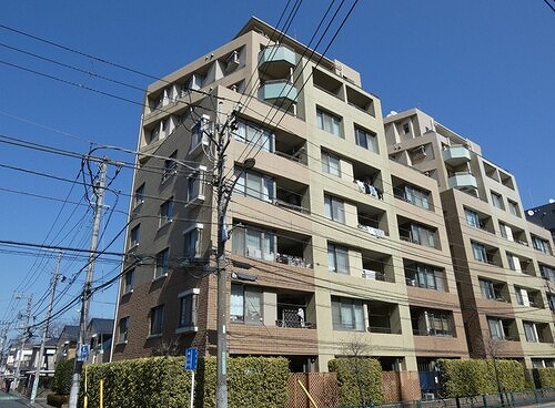 ハイホーム武蔵関A館の外観画像