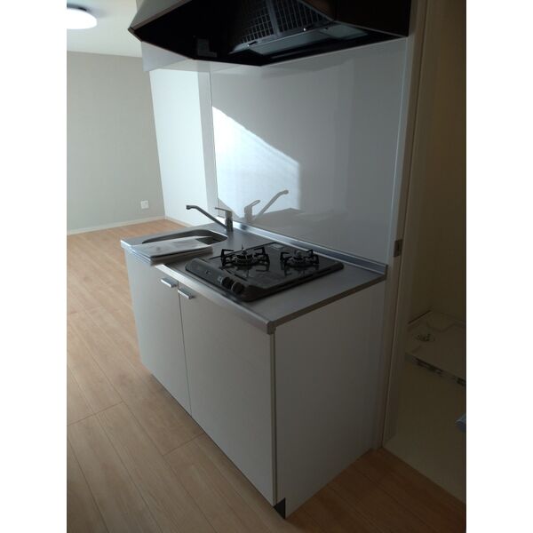 ネモフィラ青井303号室 キッチン