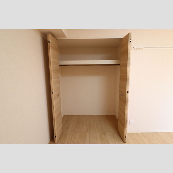 ポテトドゥーエ クローゼット