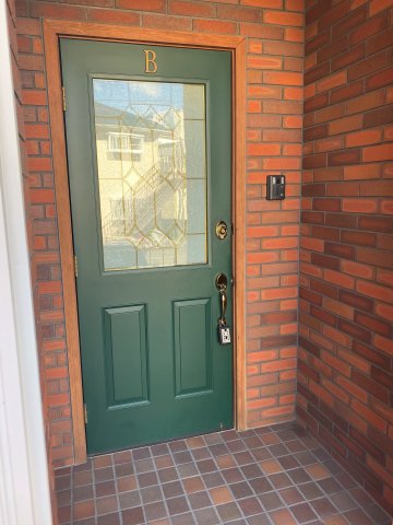 カーサ　アル・マーレ弐番館 毎日通る玄関はこちらです