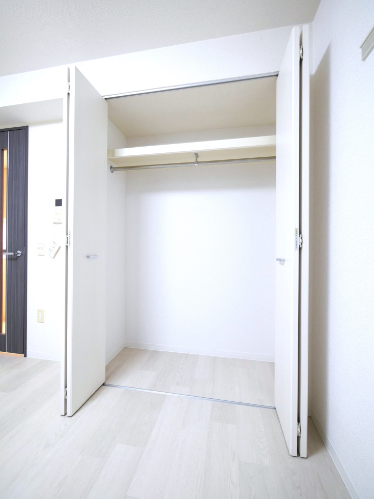 レイシス大山山手通り13階 内観