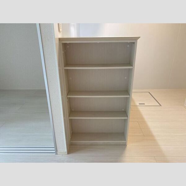 Hogar Ca'lido102号室 102号室　キッチン横収納
